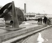 Indvielse af vandskulptur ved Brdr. Gram