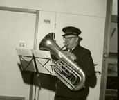 Jul på Brdr. Gram, Johannes Rasmussen