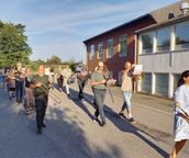 Der øves til Høtte-optog (byfest) 14/08